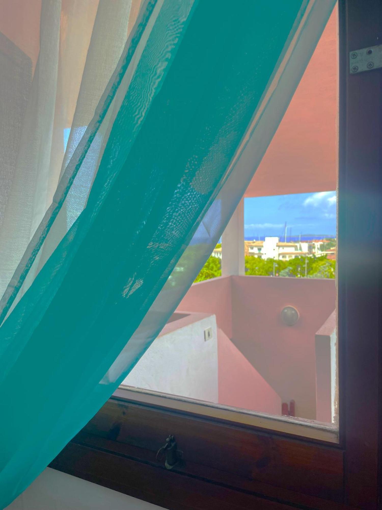 Splendida Vista Mare Zona Centrale Porto Rotondo Posto Auto Privato Room photo